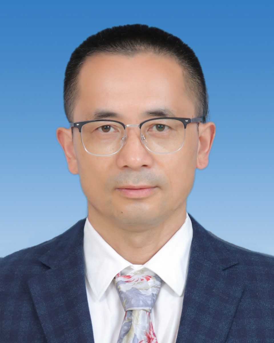 襄阳市第三十六中学党委委员、纪委委员吴焱红.jpg
