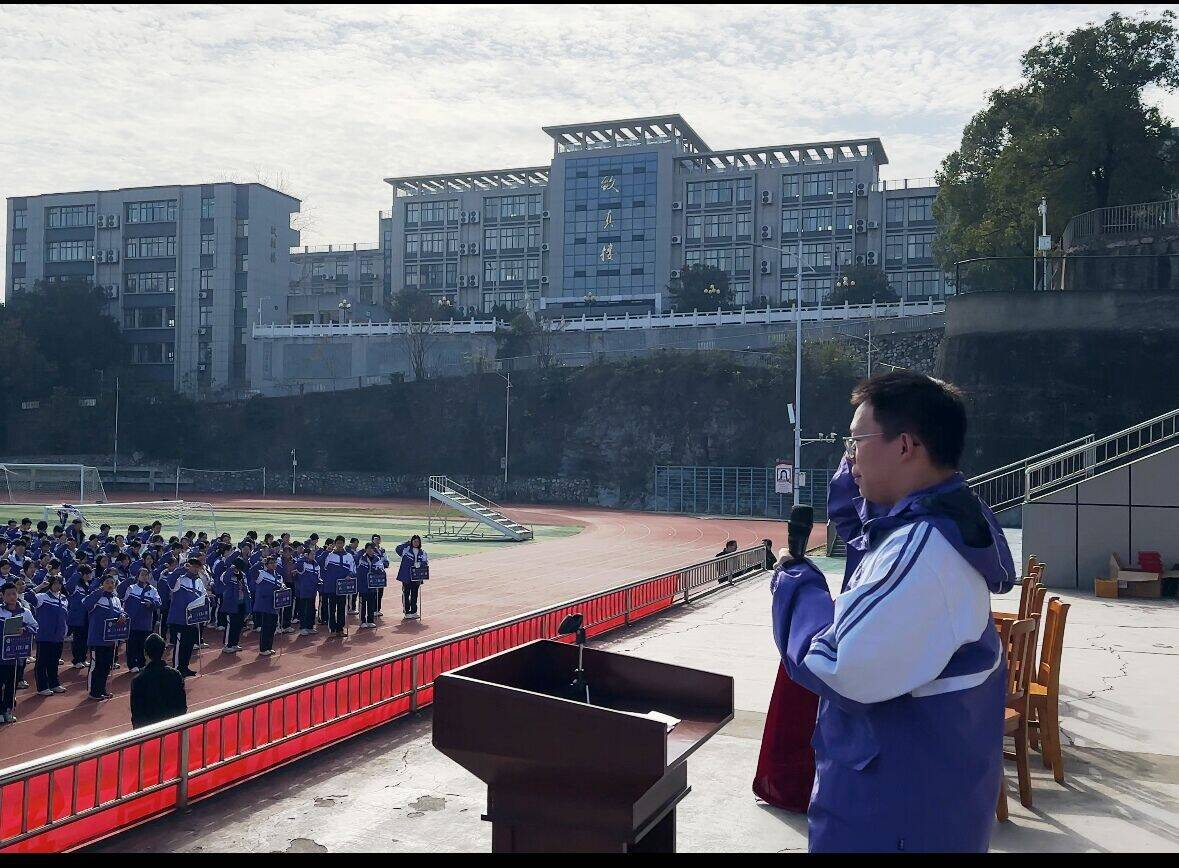 1763975800661022.png 1763975800661022.png