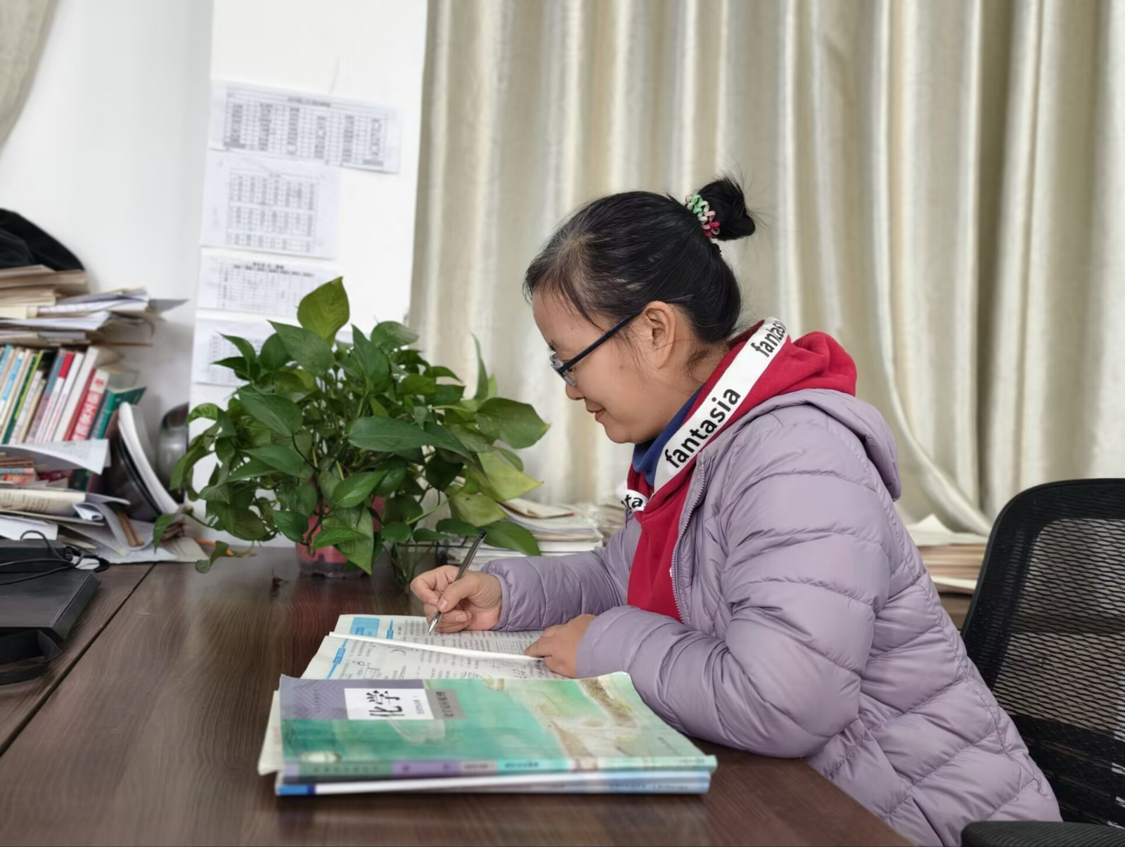 1764725340915185.jpg 1764725340915185.jpg