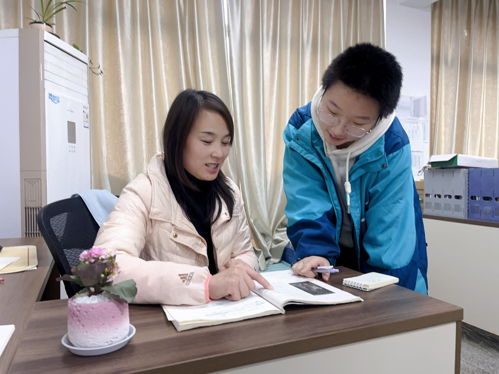 1764834057779286.jpg 1764834057779286.jpg