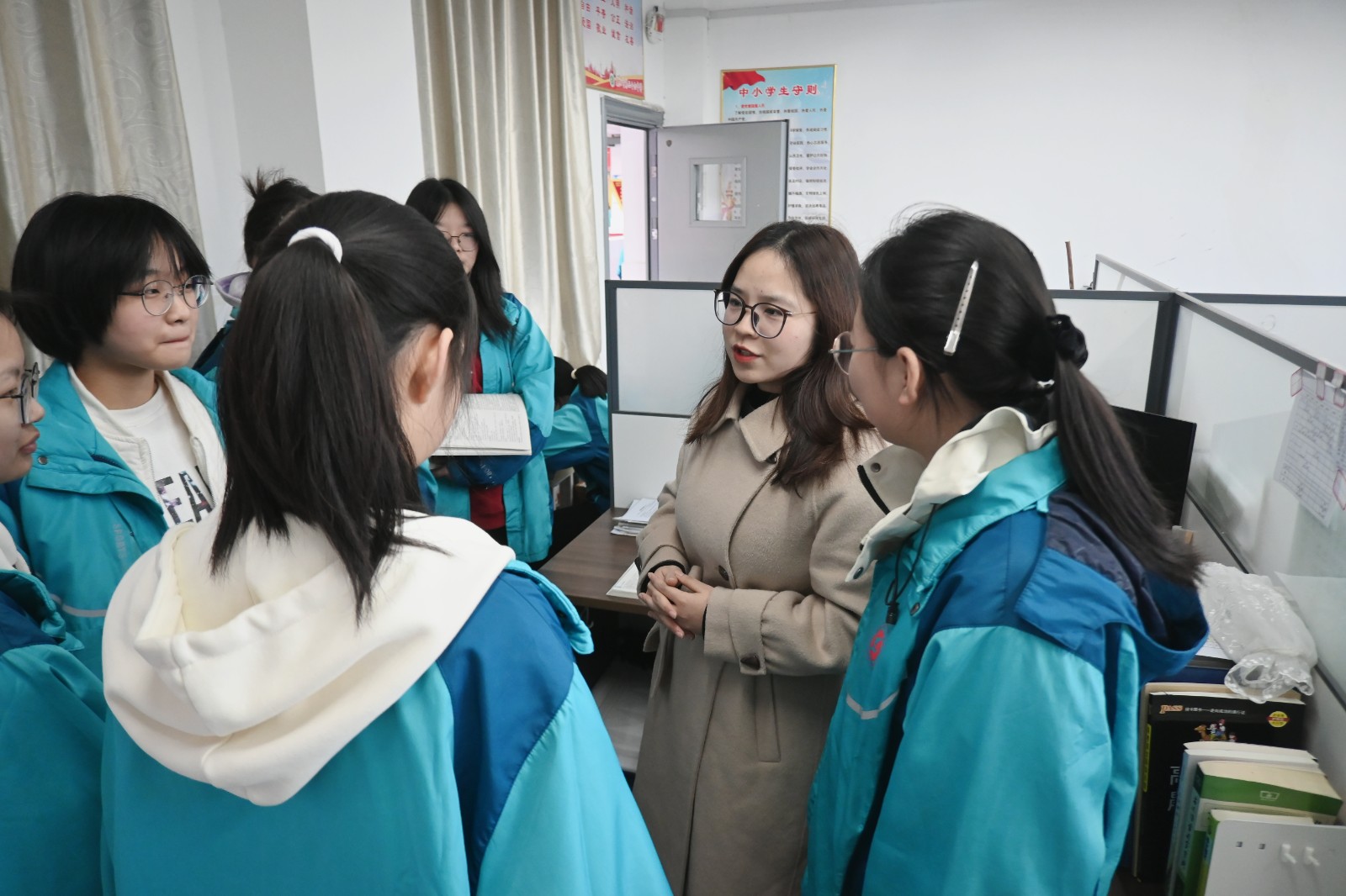 1764834060834563.jpg 1764834060834563.jpg