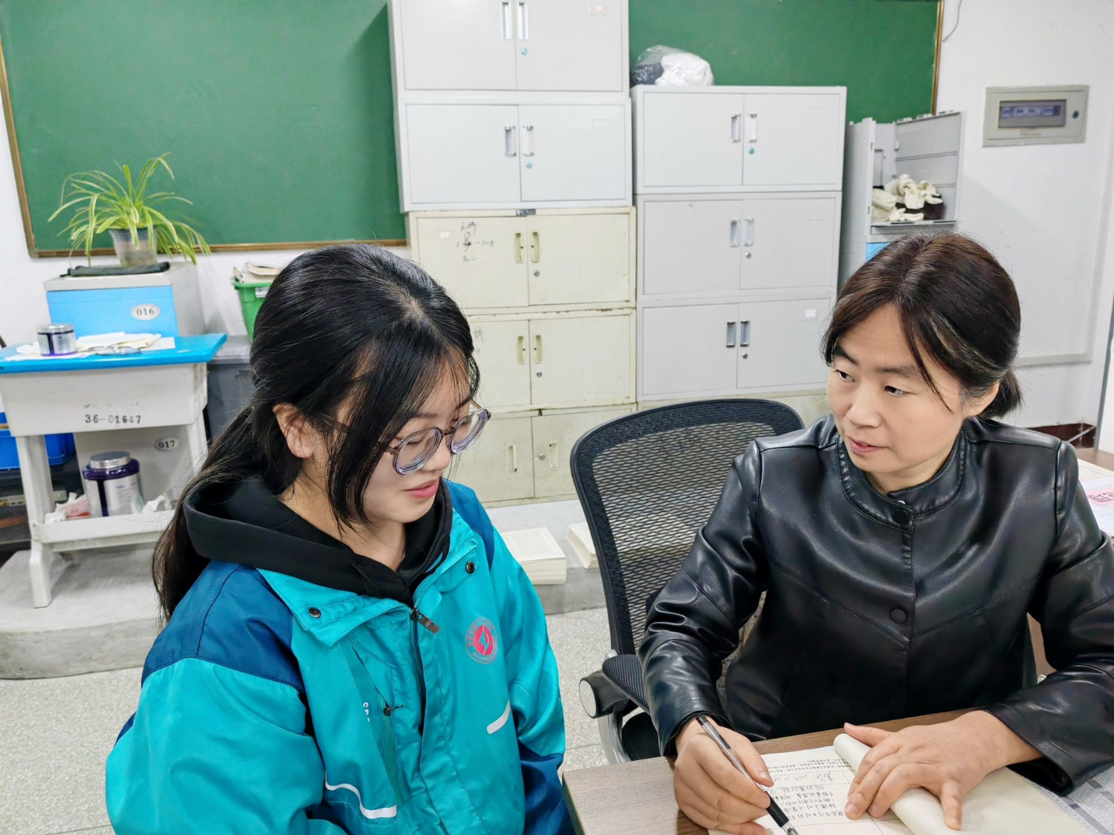 1764834064887227.jpg 1764834064887227.jpg